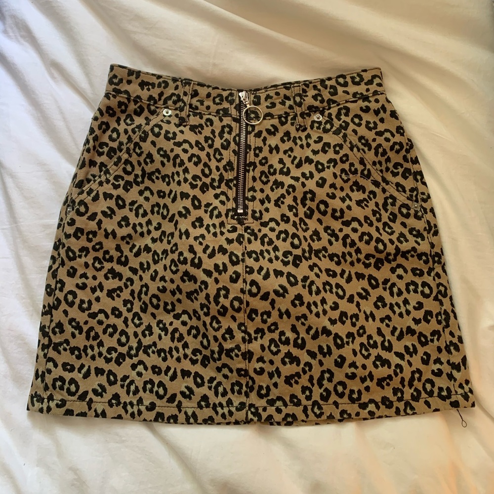 Topshop leopard print mini skirt